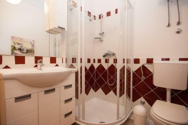 Apartments Mediteranea Baska  Luaran gambar
